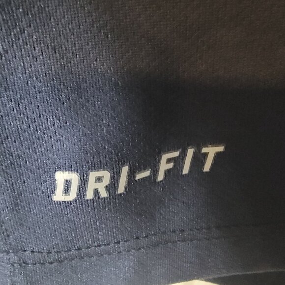 Nike Dri-Fit Golf Polo Shirt Size Medium Men's‎ Navy-Blue Short Sleeve - Picture 4 of 5